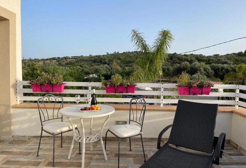 Четырехместный Номер Стандарт, Relais Dea Degli Ulivi