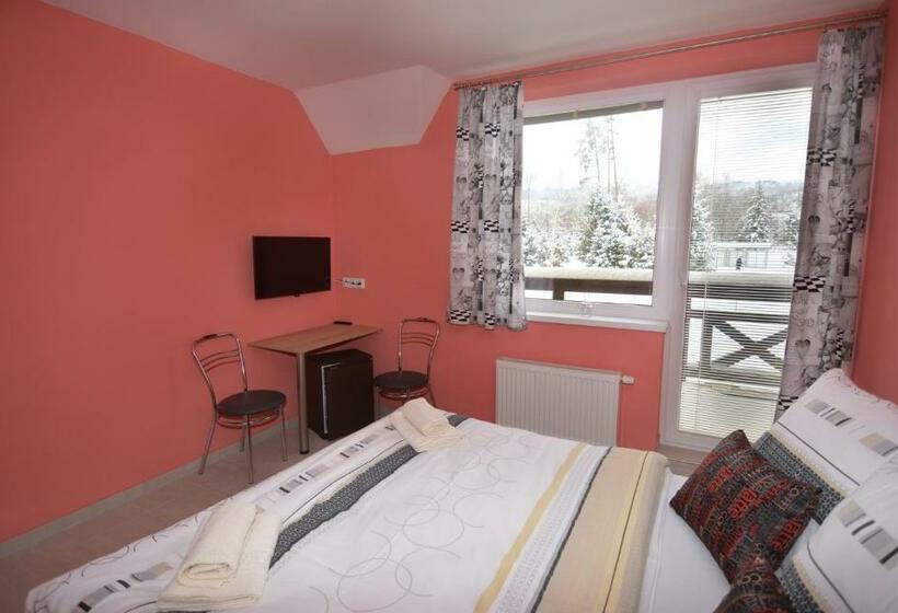 标准间, Vila Kamah