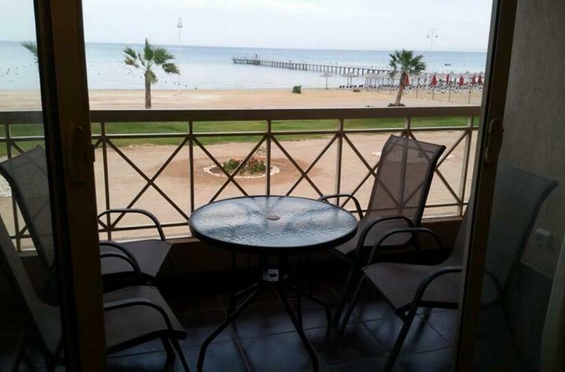 استودیوی سوپریور, Porto South Beach Royal Sea View Families صف اول بحر مباشر