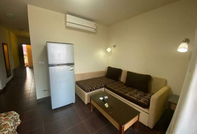 استودیوی سوپریور, Porto South Beach Royal Sea View Families صف اول بحر مباشر