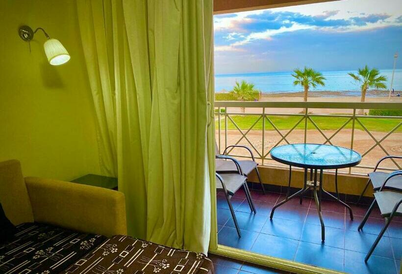 استودیوی سوپریور, Porto South Beach Royal Sea View Families صف اول بحر مباشر