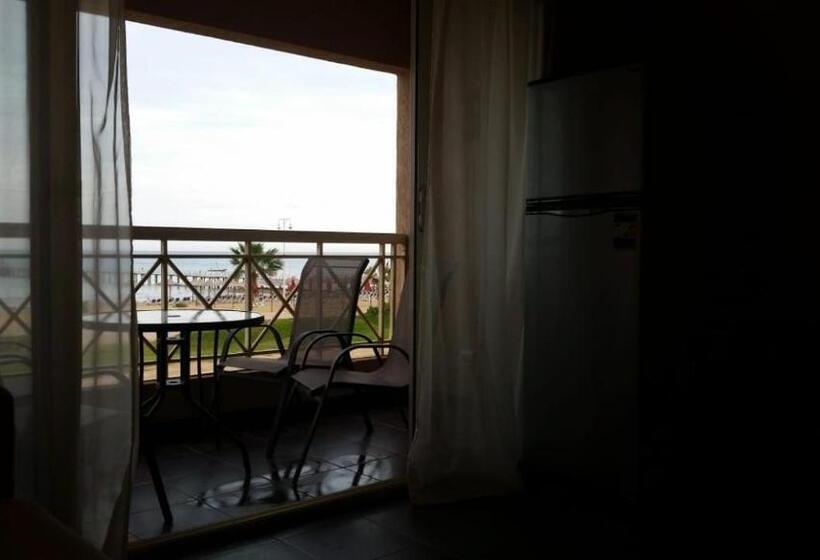 استودیوی سوپریور, Porto South Beach Royal Sea View Families صف اول بحر مباشر