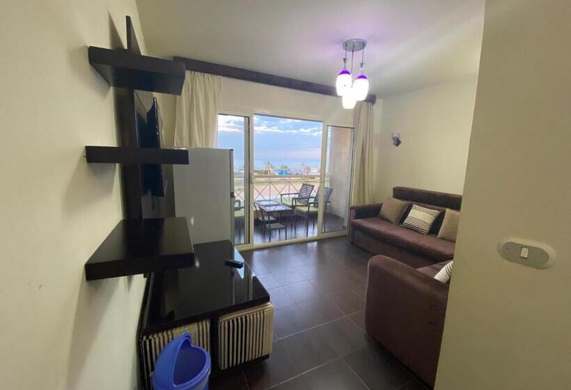 استودیوی استاندارد با چشم‌انداز دریا, Porto South Beach Royal Sea View Families صف اول بحر مباشر