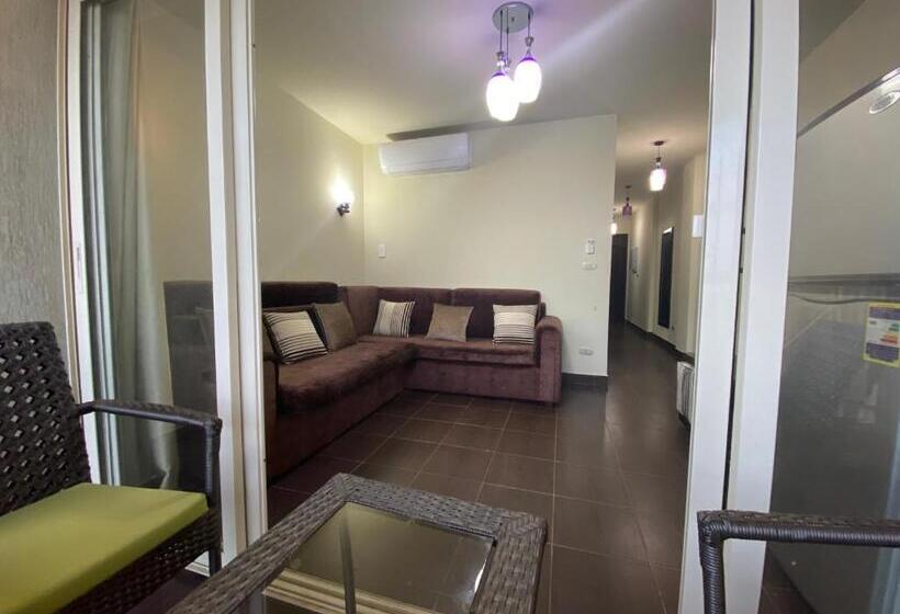 استودیوی استاندارد با چشم‌انداز دریا, Porto South Beach Royal Sea View Families صف اول بحر مباشر