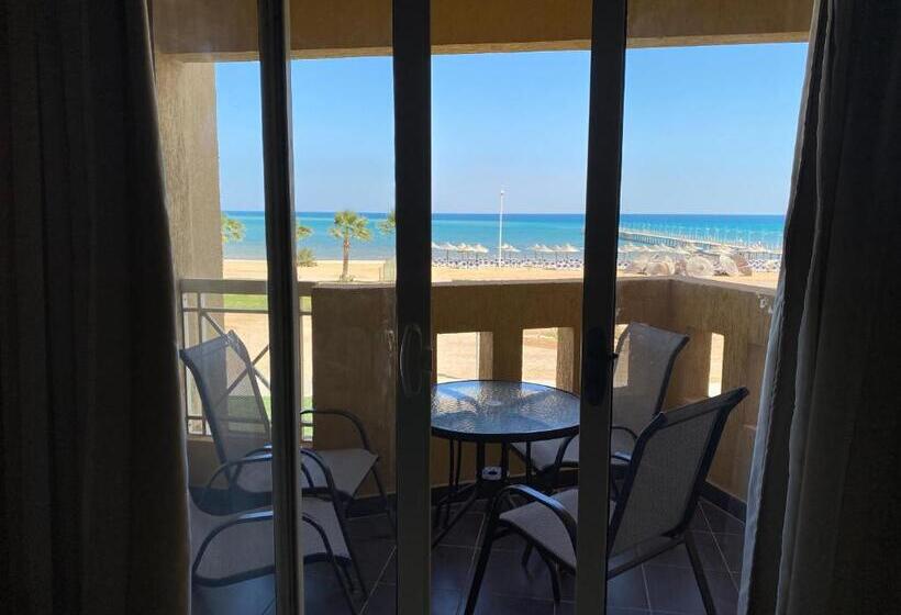 استودیوی استاندارد با چشم‌انداز دریا, Porto South Beach Royal Sea View Families صف اول بحر مباشر