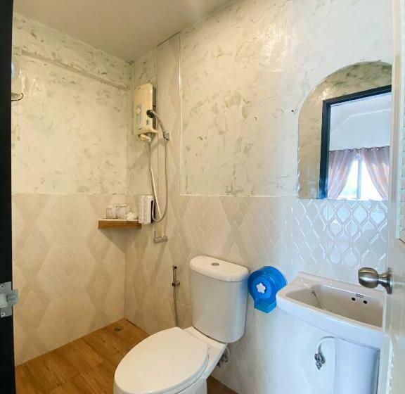 اتاق خانوادگی, ชอว์ งาทอง รีสอร์ต Chor Ngar Thong Erawan Kanchanaburi