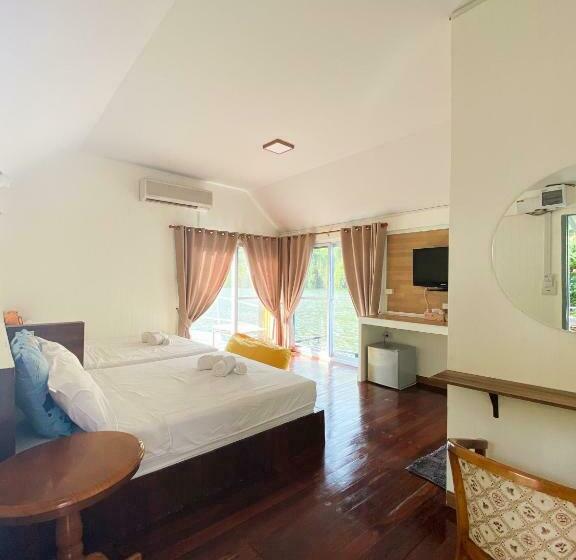 패밀리 룸, ชอว์ งาทอง รีสอร์ต Chor Ngar Thong Erawan Kanchanaburi