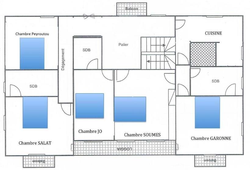 Семейный Номер, L Escalere