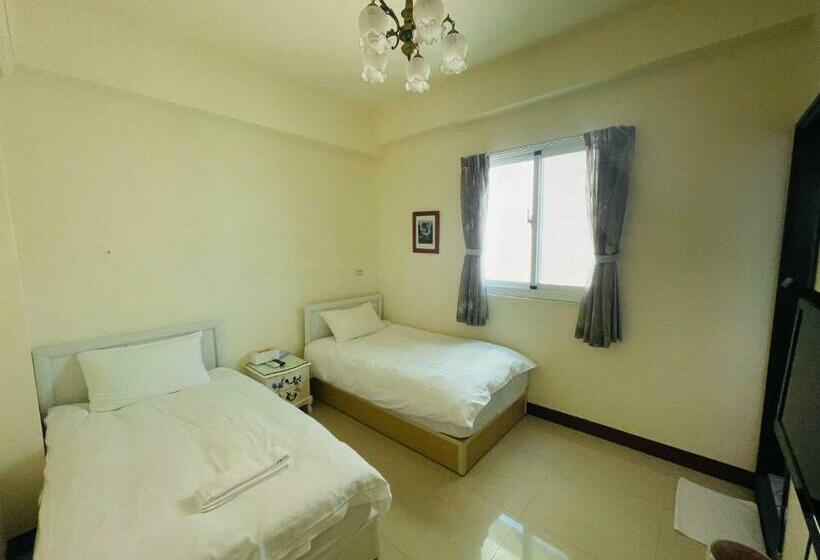 اتاق استاندارد, Corner No50 Hostel