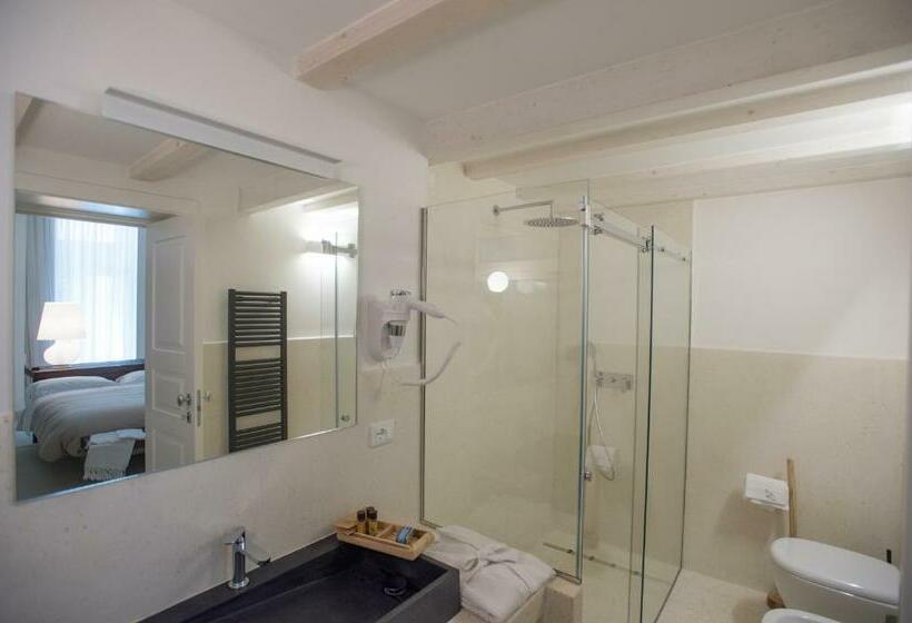 スタンダードトリプルルーム, Corte Campanile Boutique B&b