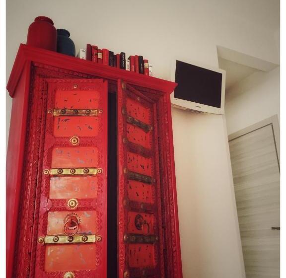 اتاق استاندارد, Festina Lente B&b