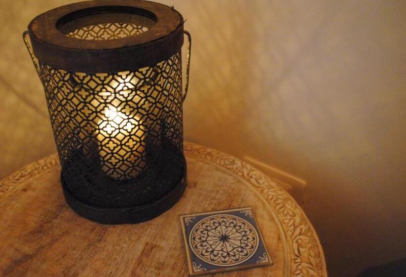 اتاق استاندارد, Festina Lente B&b