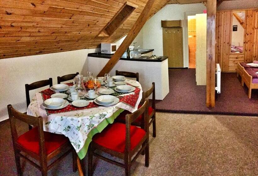 家庭套房, Apartments Lipno Serafin