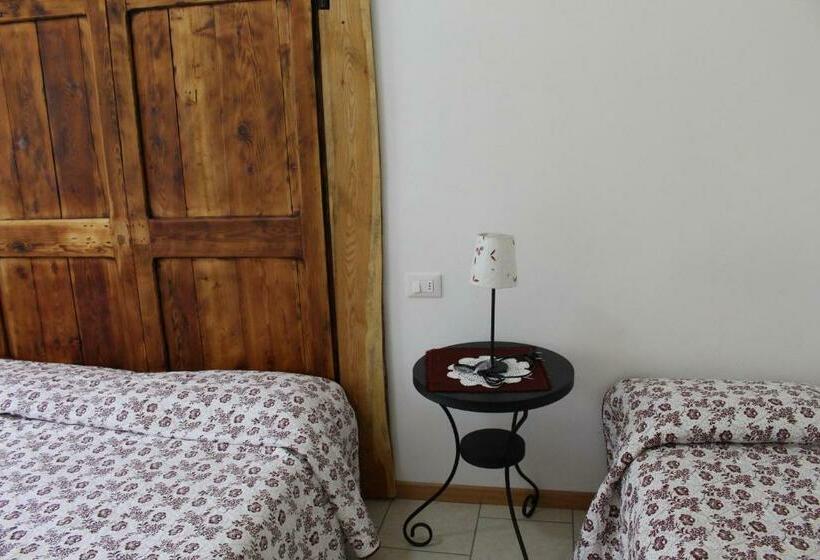 חדר סטנדרט לשלושה, B&b Navertino