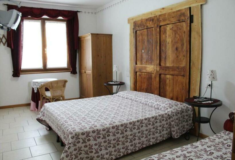 חדר סטנדרט לשלושה, B&b Navertino