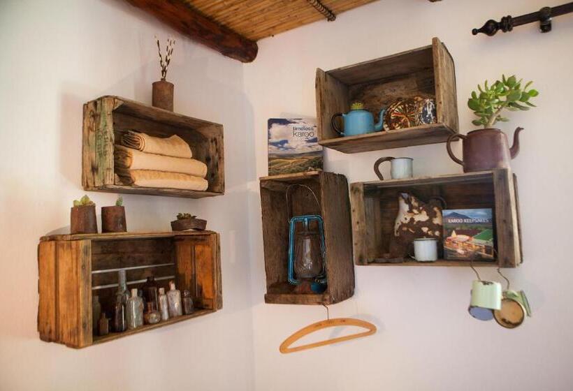 스위트, Karoo Khaya