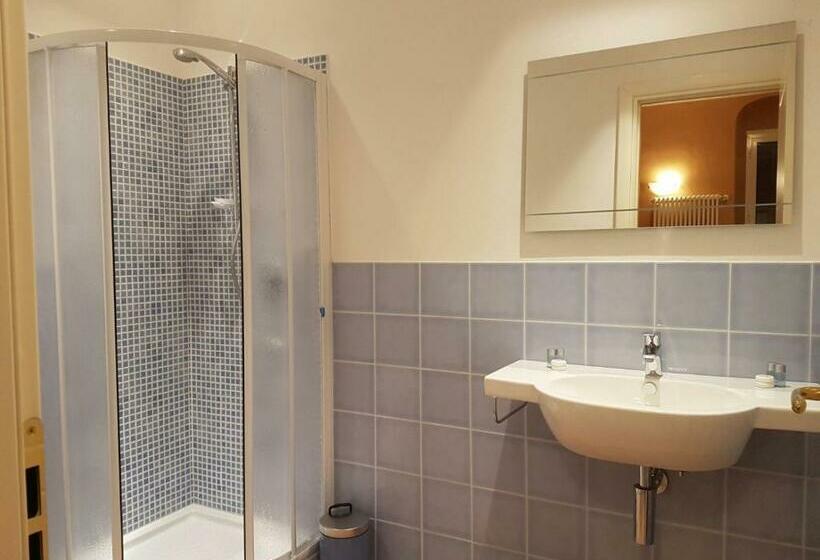 اتاق استاندارد, Perla Nera Guesthouse