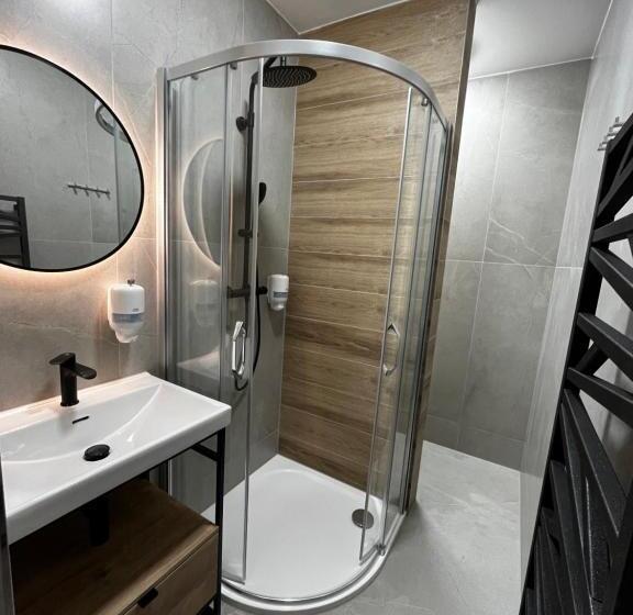 غرفة قياسية, športové A Relaxačné Centrum   šrc