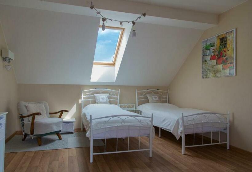 스탠다드 룸, Rekreačný Dom Sisi