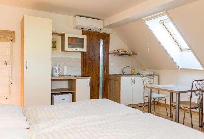 스탠다드 룸, Rekreačný Dom Sisi