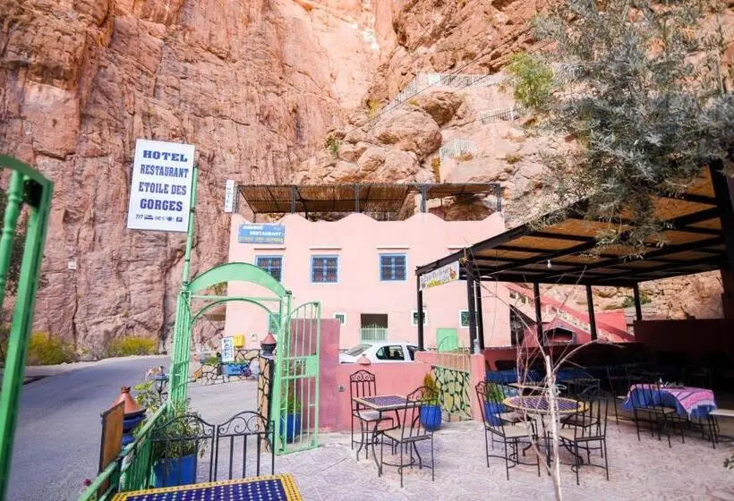 スタンダードトリプルルーム, Etoile Des Gorges