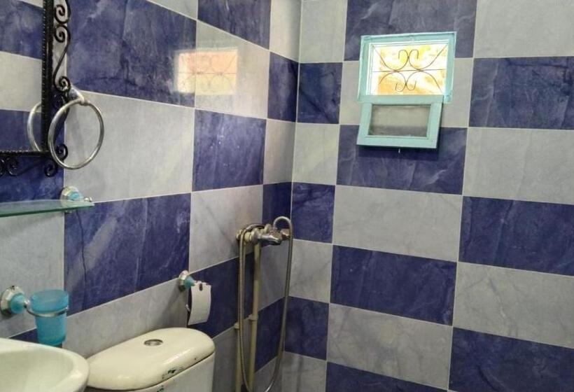 اتاق استاندارد سه نفره, Etoile Des Gorges