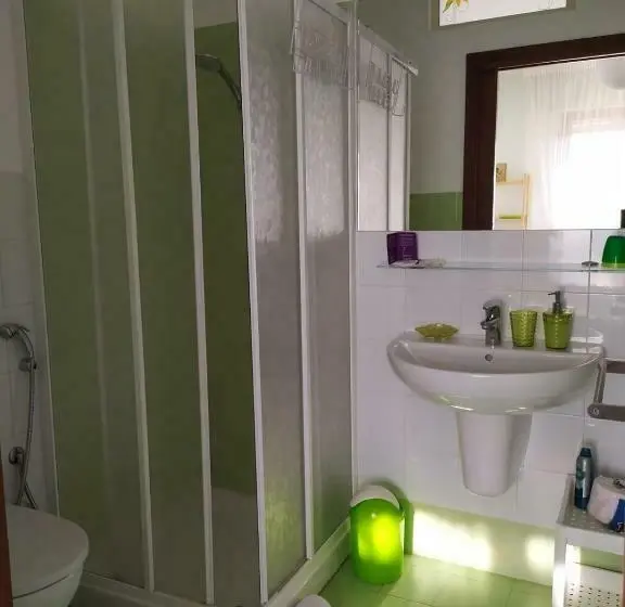 اتاق استاندارد, B&b La Casa Di Angelica