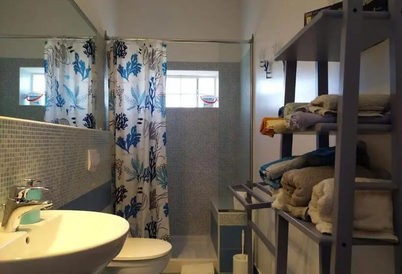 اتاق استاندارد چهار تخته, B&b La Casa Di Angelica