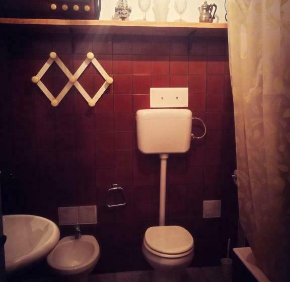 اتاق استاندارد, B&b Lamagia Di Corte Moronati
