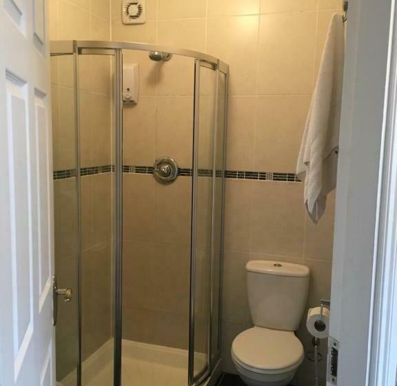 家庭间, Urban Nest Townhouse