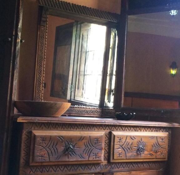 חדר סטנדרט לארבעה, Gite Tizi Mizik