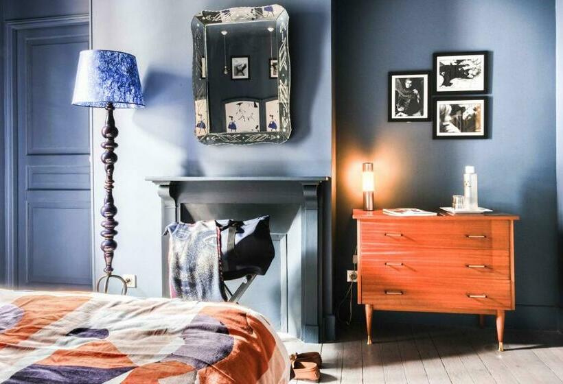 Люкс, La Femme D à Côté