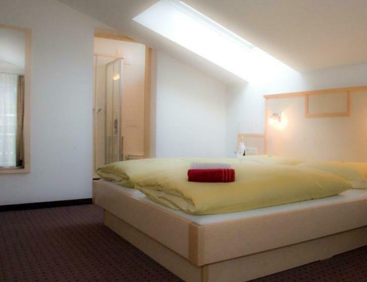 Номер Стандарт, Pension Dorfplatzl