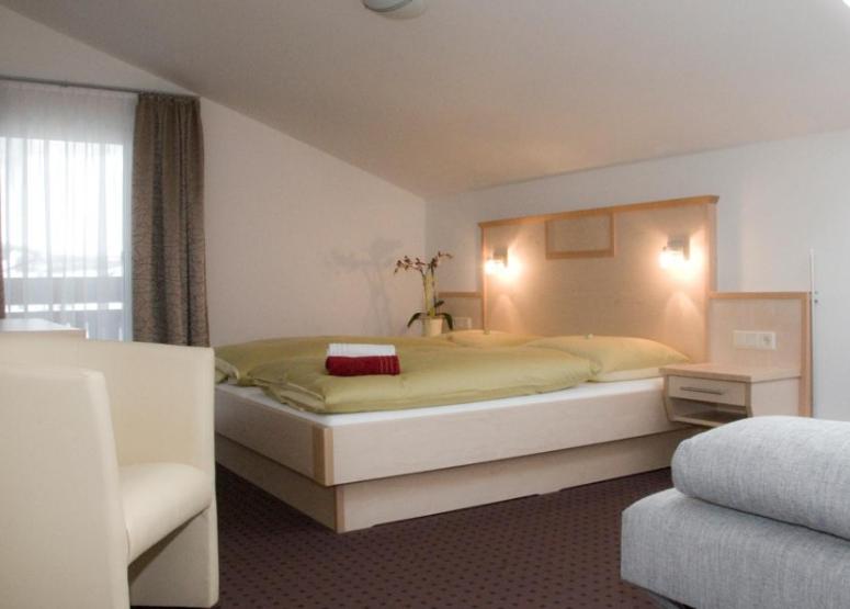 Номер Стандарт, Pension Dorfplatzl