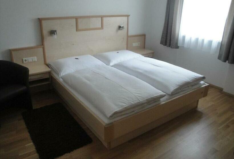 Номер Стандарт, Pension Dorfplatzl