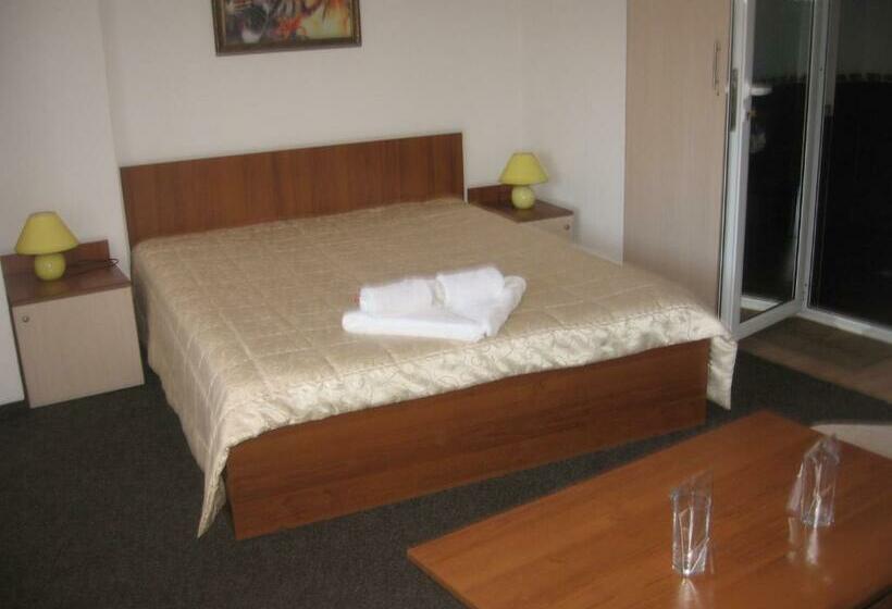 バルコニー付きスタンダードルーム, Family Hotel Miglena