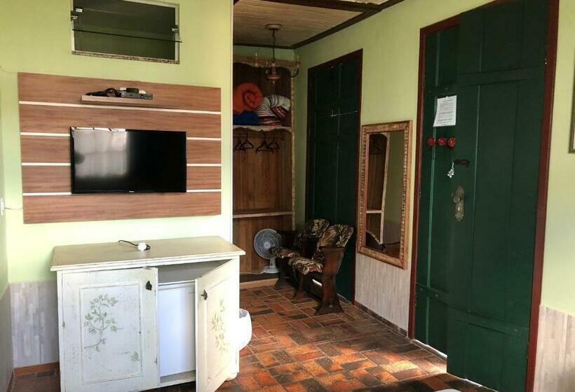 스탠다드 룸, Pouso Realeza