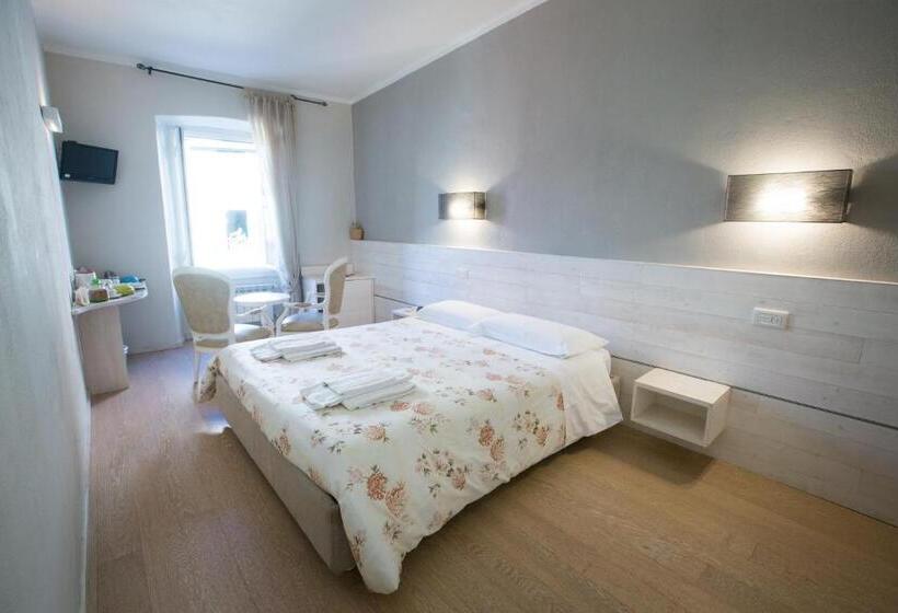 اتاق استاندارد با چشمانداز دریا, Alla Marina Affittacamere