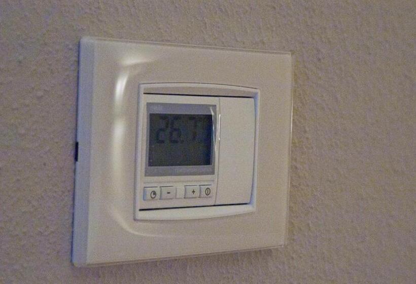 اتاق استاندارد با چشمانداز دریا, Alla Marina Affittacamere