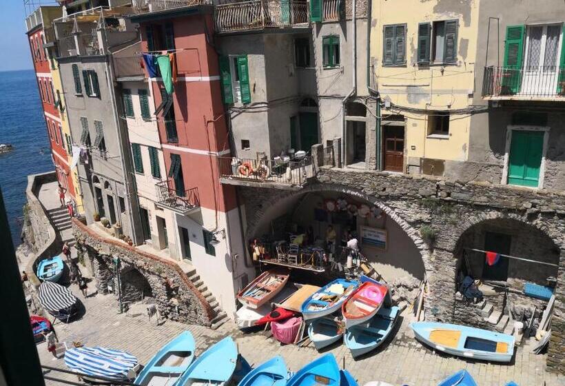 آپارتمان 1 خوابه با چشمانداز دریا, Alla Marina Affittacamere