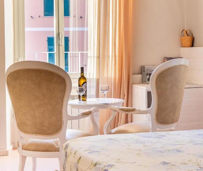 اتاق استاندارد با چشمانداز دریا, Alla Marina Affittacamere