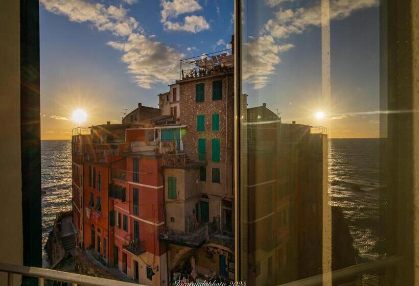 اتاق استاندارد با چشمانداز دریا, Alla Marina Affittacamere