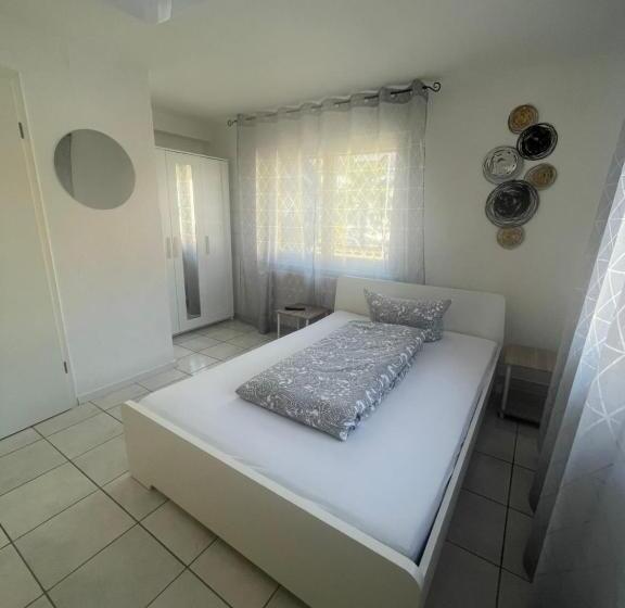 豪华房间, Gästehaus Metropolitan