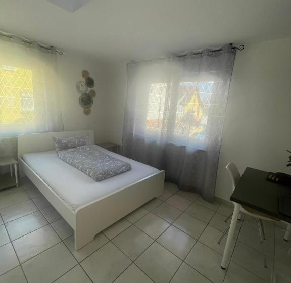 豪华房间, Gästehaus Metropolitan