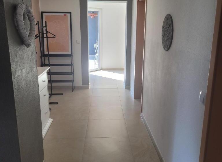 带1个卧室的带阳台的公寓, Gästehaus Metropolitan