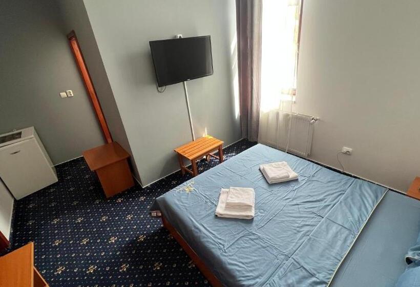 חדר סטנדרט יחיד, Vila Themis