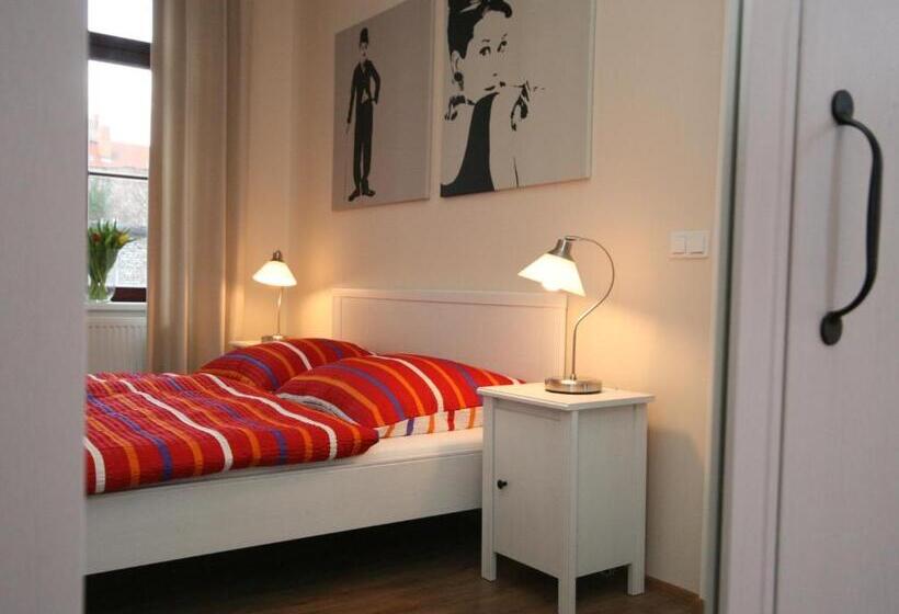 Апартаменты 1 Спальня с Террасой, Pension Alba