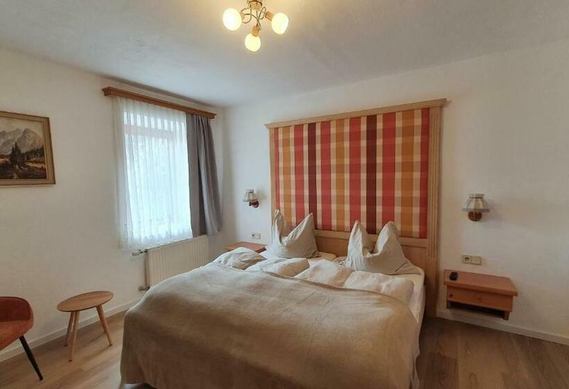 غرفة قياسية سرير كينج, Pension Edlinger