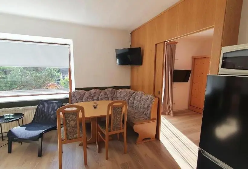 Appartamento 2 Camere da Letto, Pension Edlinger
