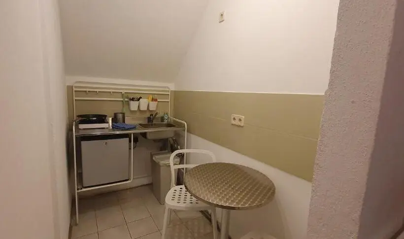 Camera Familiare, Pension Edlinger